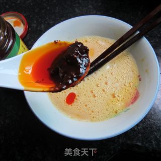 鱼香川味冻蛋的做法步骤：4