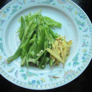 干烧鱼的做法步骤：2