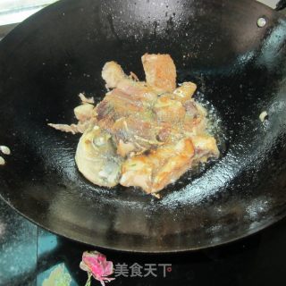 干烧鱼的做法步骤：6