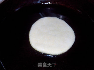 玉米发面饼的做法步骤：7