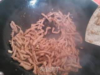 《古剑奇谭》美食之一——鱼香肉丝的做法步骤：9