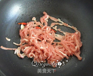 肉丝蒜黄的做法步骤：4