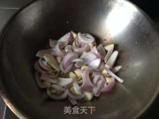 石锅啤酒牛蛙的做法步骤：9