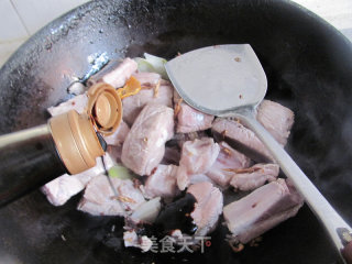 家常排骨山药的做法步骤：4