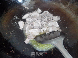 青椒炒肉的做法步骤：4