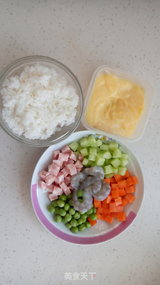 什锦虾仁炒饭——宝宝爱吃的做法步骤：2