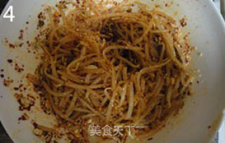 凉拌辣豆芽的做法步骤：4
