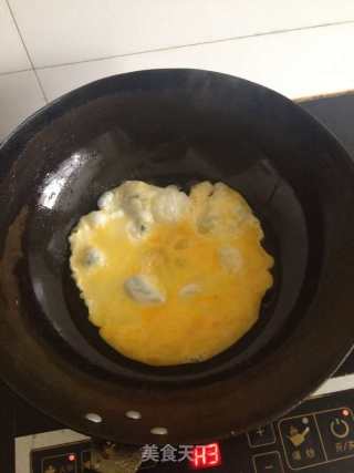 五彩炒饭的做法步骤：3