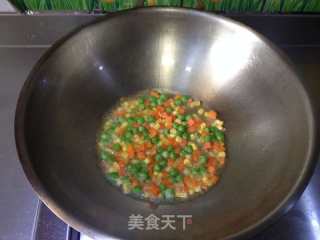 蚝油彩蔬炒饭的做法步骤：5