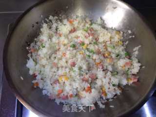 蚝油彩蔬炒饭的做法步骤：7