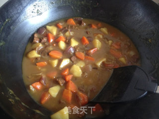 牛肉咖喱饭（原味）的做法步骤：7