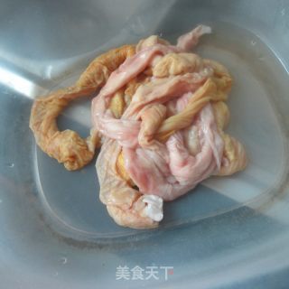 生炒小肠的做法步骤：1