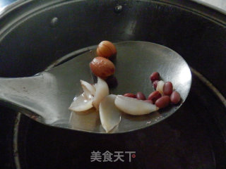 莲子百合枸杞粥的做法步骤：2