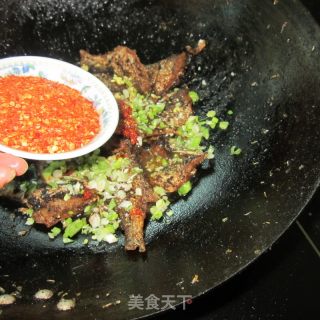 豆豉蒜米鱼的做法步骤：16