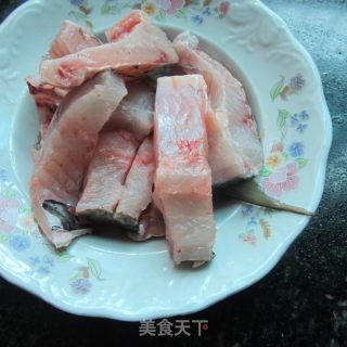 咖喱蒜香鱼的做法步骤：2