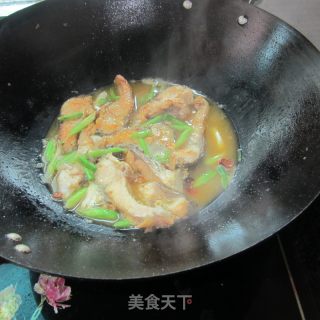 咖喱蒜香鱼的做法步骤：10