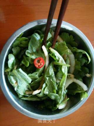 生拌茼蒿的做法步骤：6