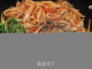 意酱炒宽面的做法步骤：17