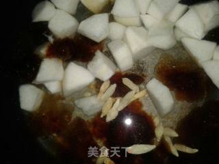 桃胶炖雪梨的做法步骤：3