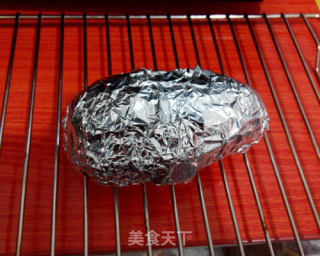 双味风琴烤土豆——黑胡椒沙拉版的做法步骤：2
