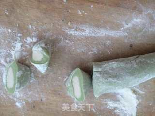 翡翠白菜蒸饺的做法步骤：2