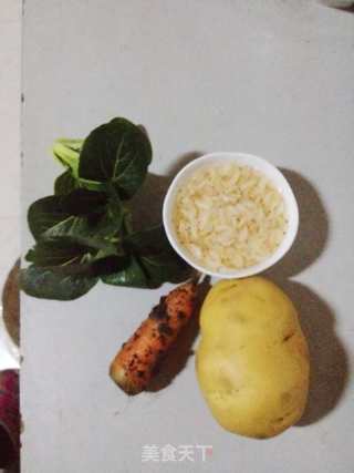 蔬菜虾皮土豆泥的做法步骤：1