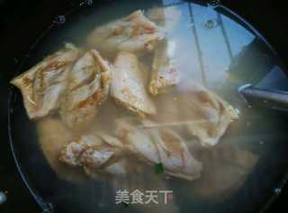 脆皮鸡翅的做法步骤：2