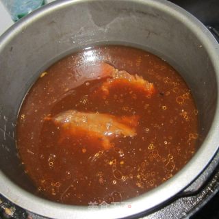 蒜香卤牛肉片的做法步骤：1
