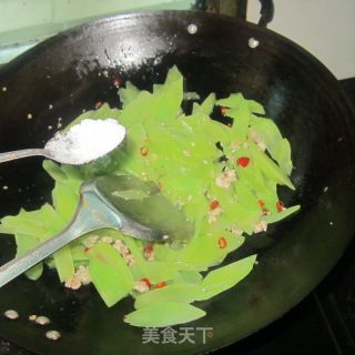 干辣椒肉末莴笋片的做法步骤：8