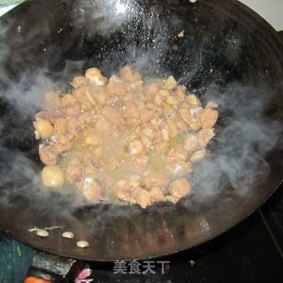 西芹鸡丁的做法步骤：4