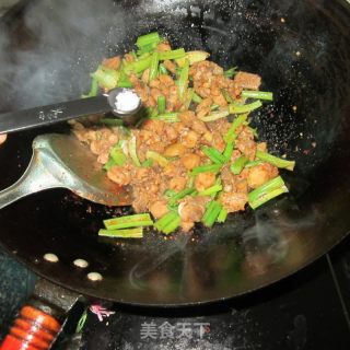 西芹鸡丁的做法步骤：9