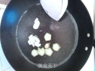 白灼西兰花的做法步骤：2