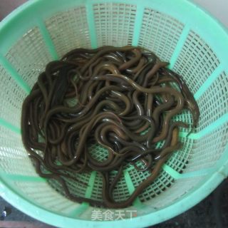 干熳黄鳝圈的做法步骤：1