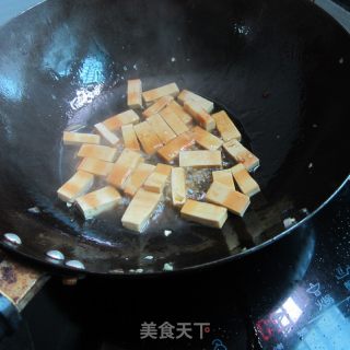 腊精条炒香干的做法步骤：6