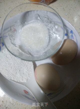蒸鸡蛋糕的做法步骤：1