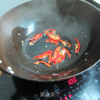 蒜香尖椒卤肉卤豆腐的做法步骤：3