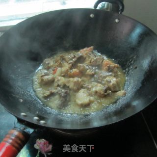 焖咖喱香排骨的做法步骤：12