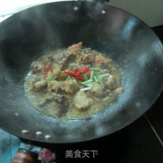 焖咖喱香排骨的做法步骤：13