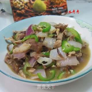木耳洋葱炒肉的做法步骤：11