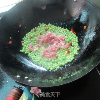 青豆鸡蛋瘦肉汤的做法步骤：6