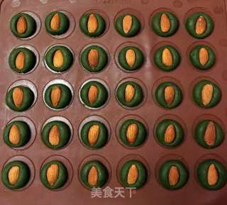 抹茶杏仁饼干的做法步骤：9