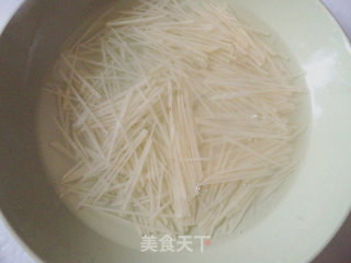 超级下饭菜—酸辣土豆丝的做法步骤：5