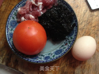 西红柿紫菜蛋汤的做法步骤：1