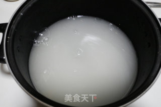 平菇猪肉二米粥的做法步骤：5