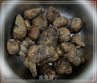 芋艿丸子汤的做法步骤：1