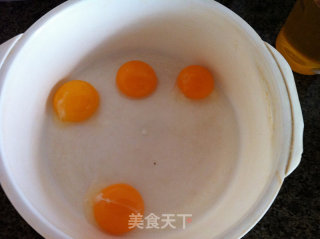 紫薯波点蛋糕的做法步骤：1