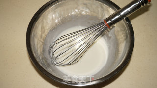 水果夹心奶油蛋糕的做法步骤：1