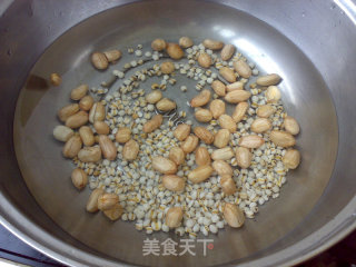 花生薏米薯圆糖水的做法步骤：2