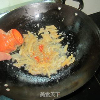 麻辣风干鱼丝的做法步骤：6