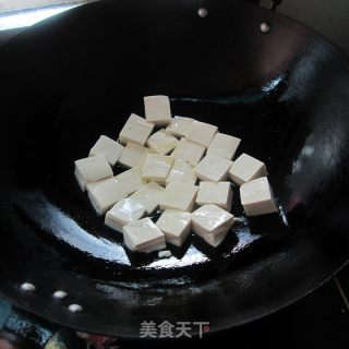 白胡椒豆腐鱼汤的做法步骤：5
